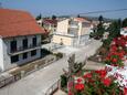 Vodice, Terras - uitzicht in the apartment, WiFi.