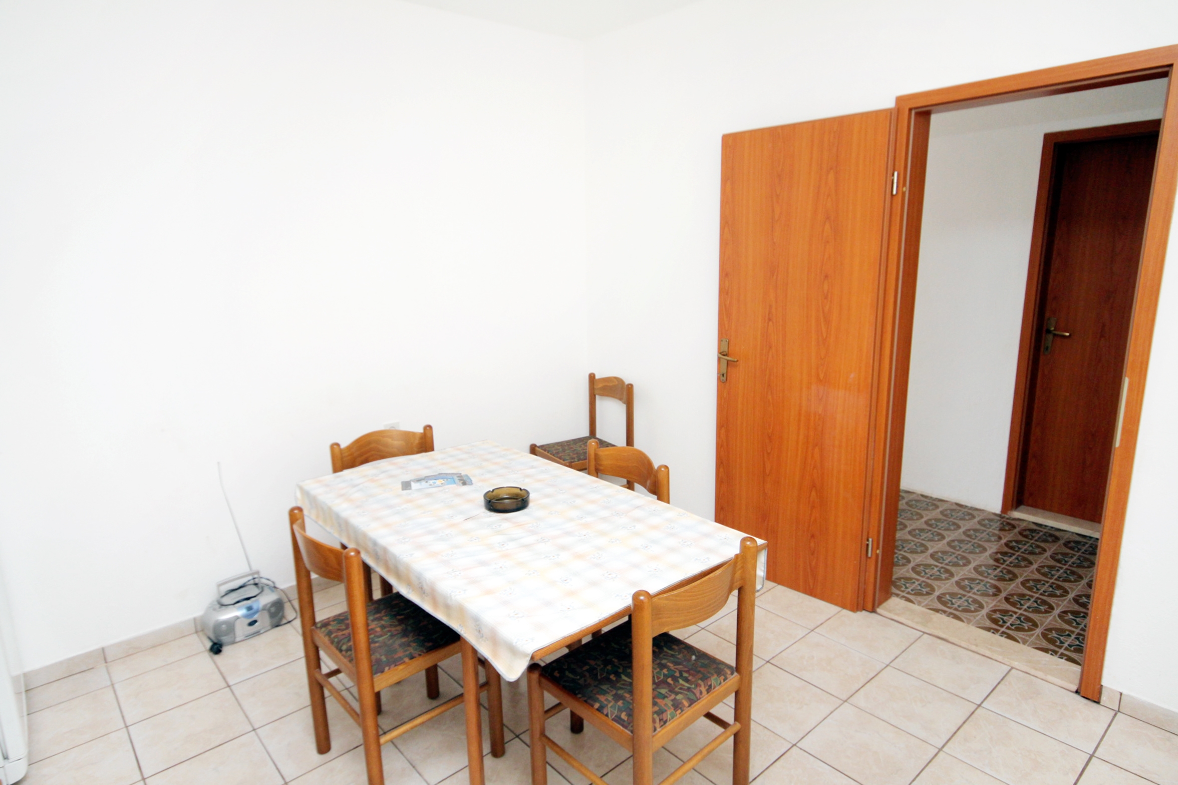 Three bedroom apartment near beach Cove Tvrdni Dolac, Hvar (A-2997-a) Three bedroom apartment near beach Cove Tvrdni Dolac, Hvar (A-2997-a)