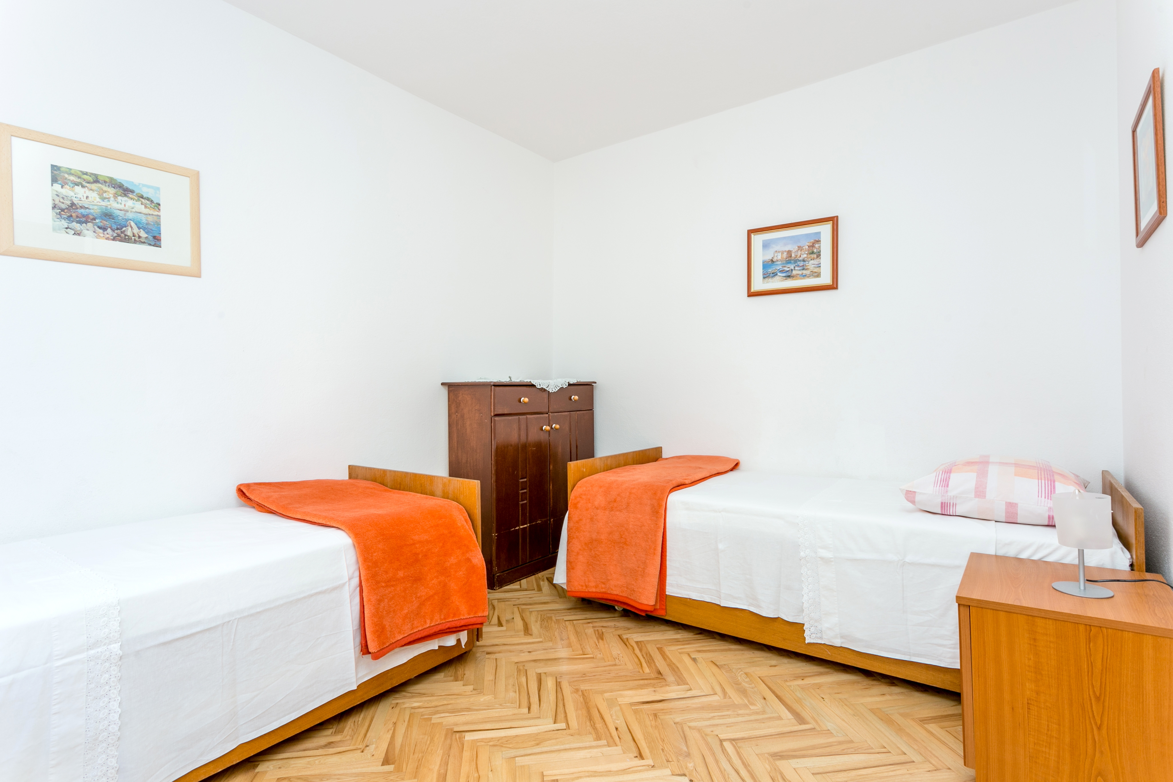 Two bedroom apartment with terrace and sea view Baška Voda, Makarska  A-b