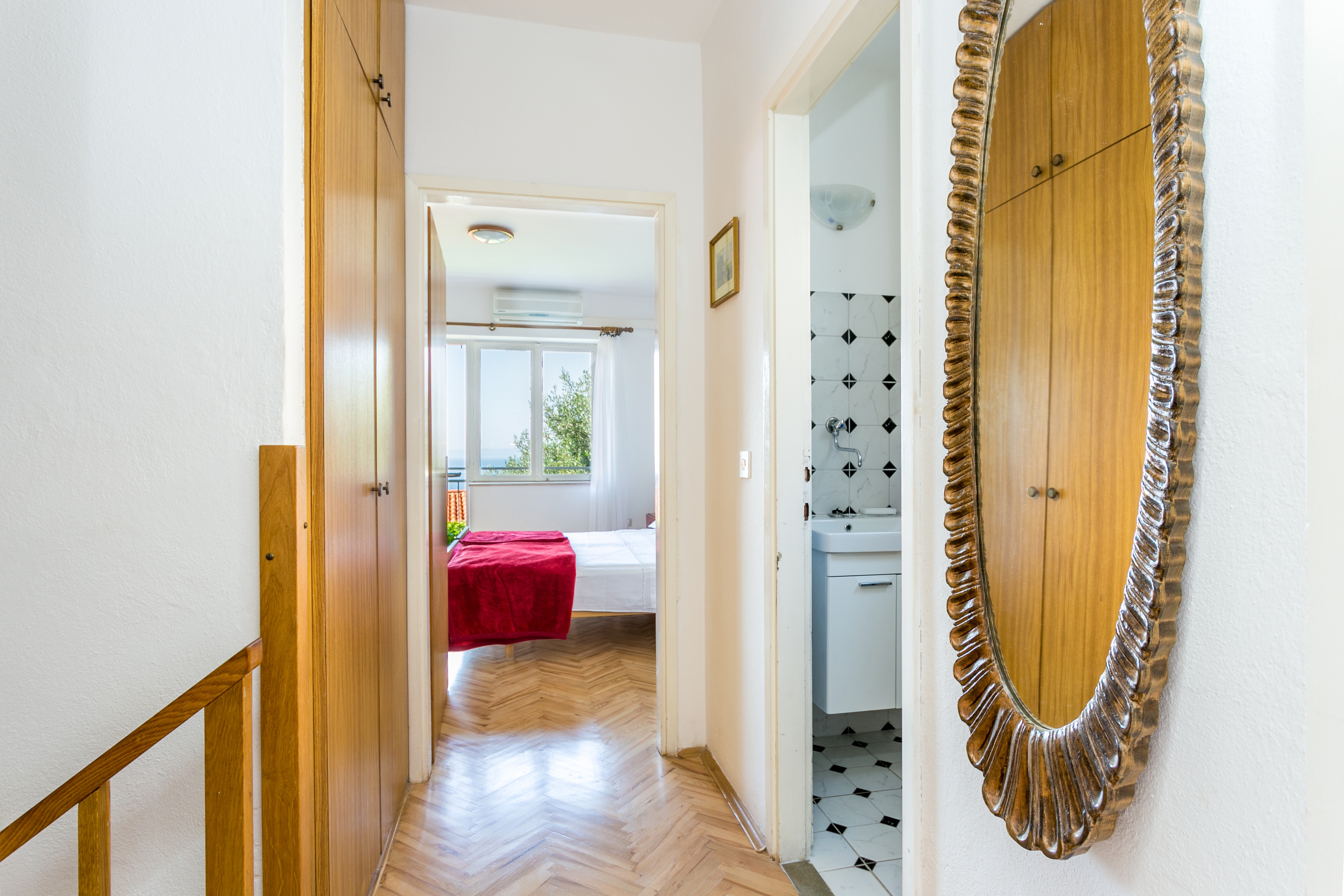 Two bedroom apartment with terrace and sea view Baška Voda, Makarska  A-b