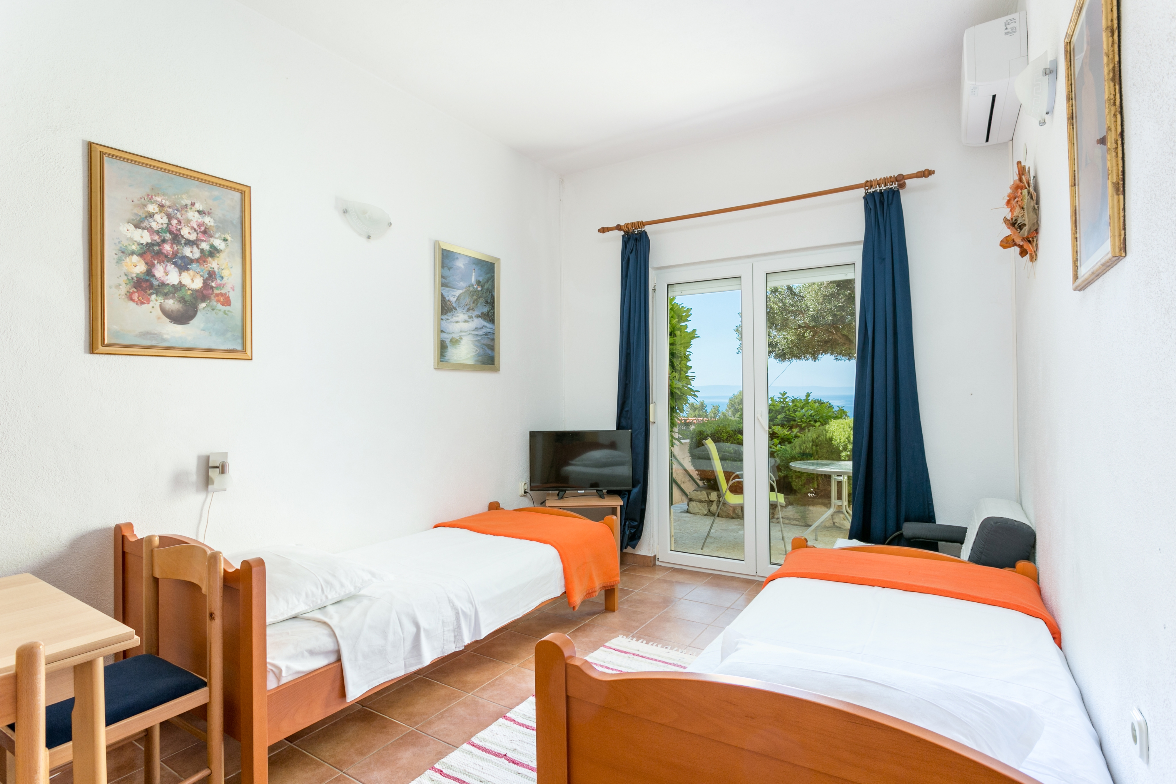 Studio flat with terrace and sea view Baška Voda, Makarska  AS-a