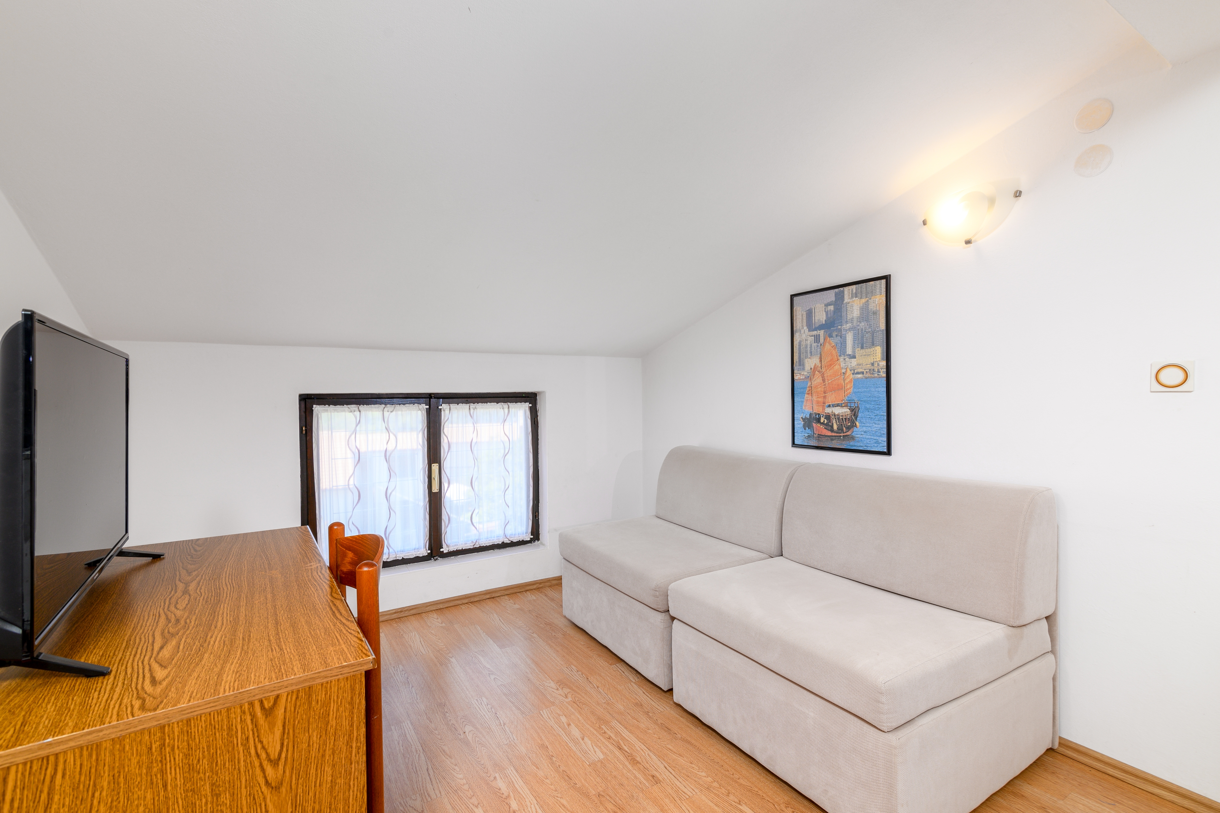 Two bedroom apartment with balcony Banjole, Pula (A-3002-c) Two bedroom apartment with balcony Banjole, Pula (A-3002-c)