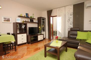 Living room Poreč, Living room in the apartment, dostupna klima i dopusteni kucni ljubimci.