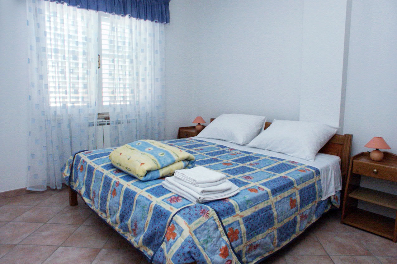 Dvosobni apartma S teraso Vrsar, Poreč  A-b