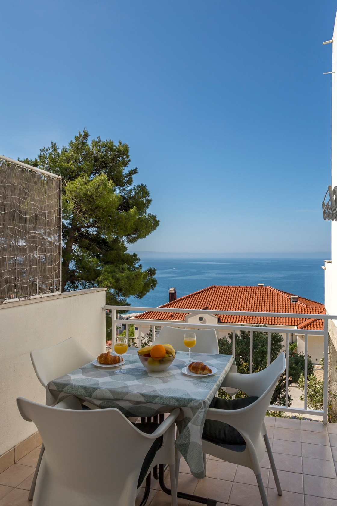 Jednosobni apartman s terasom i pogledom na more Baška Voda, Makarska  A-a