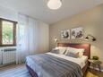 Ložnice 2 Rabac, Ložnice 2 v ubytování typu apartment, domácí mazlíčci povoleni a WiFi.