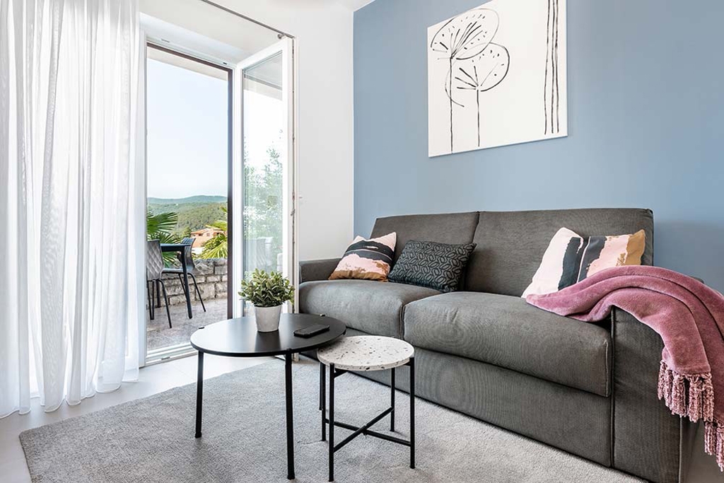 One bedroom apartment with terrace and sea view Rabac, Labin  A-f