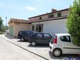 Duga Luka (Prtlog), Labin, Parking 3025 - Appartement à proximité de la mer.