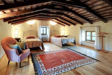 Bedroom Bale, Bedroom in the room, dostupna klima i WIFI.