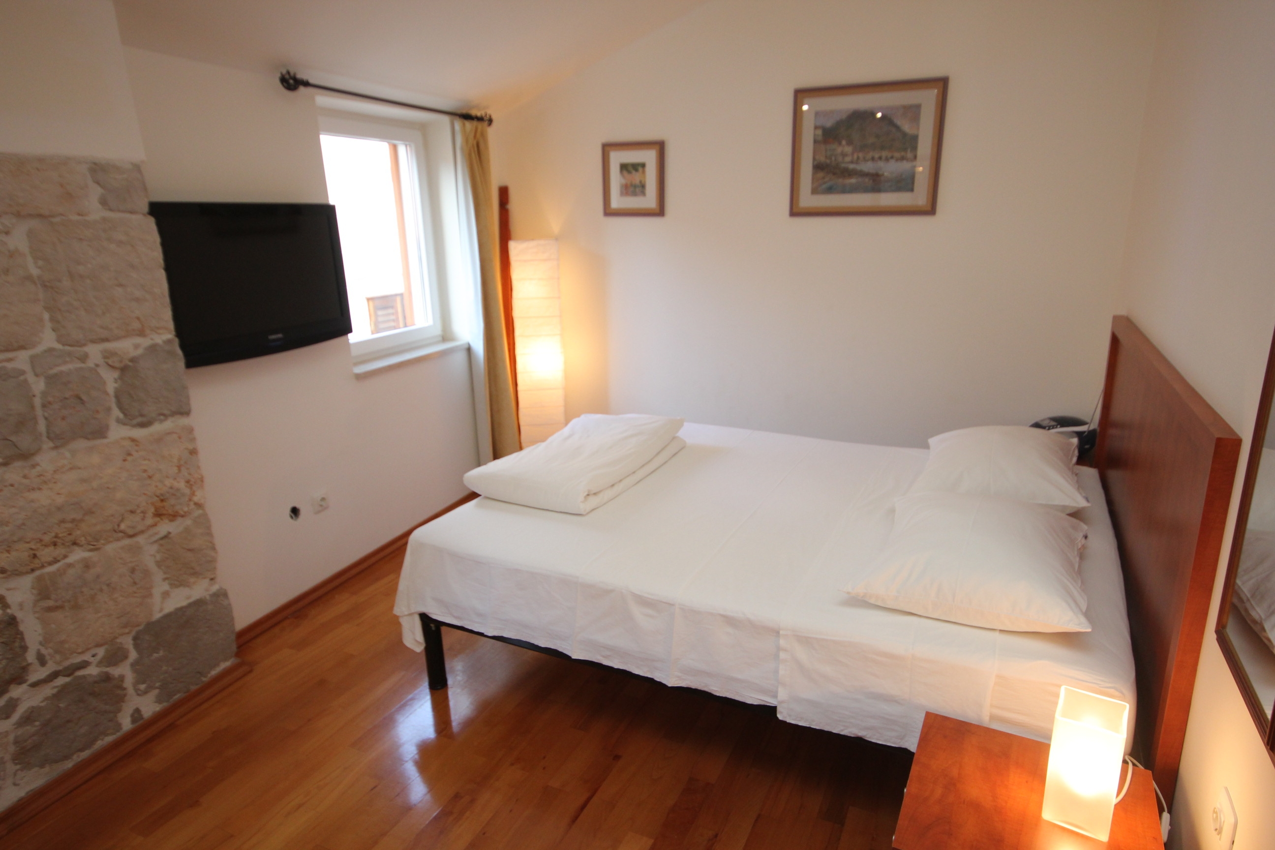 Studio flat near beach Komiža, Vis (AS-3035-e) Studio flat near beach Komiža, Vis (AS-3035-e)