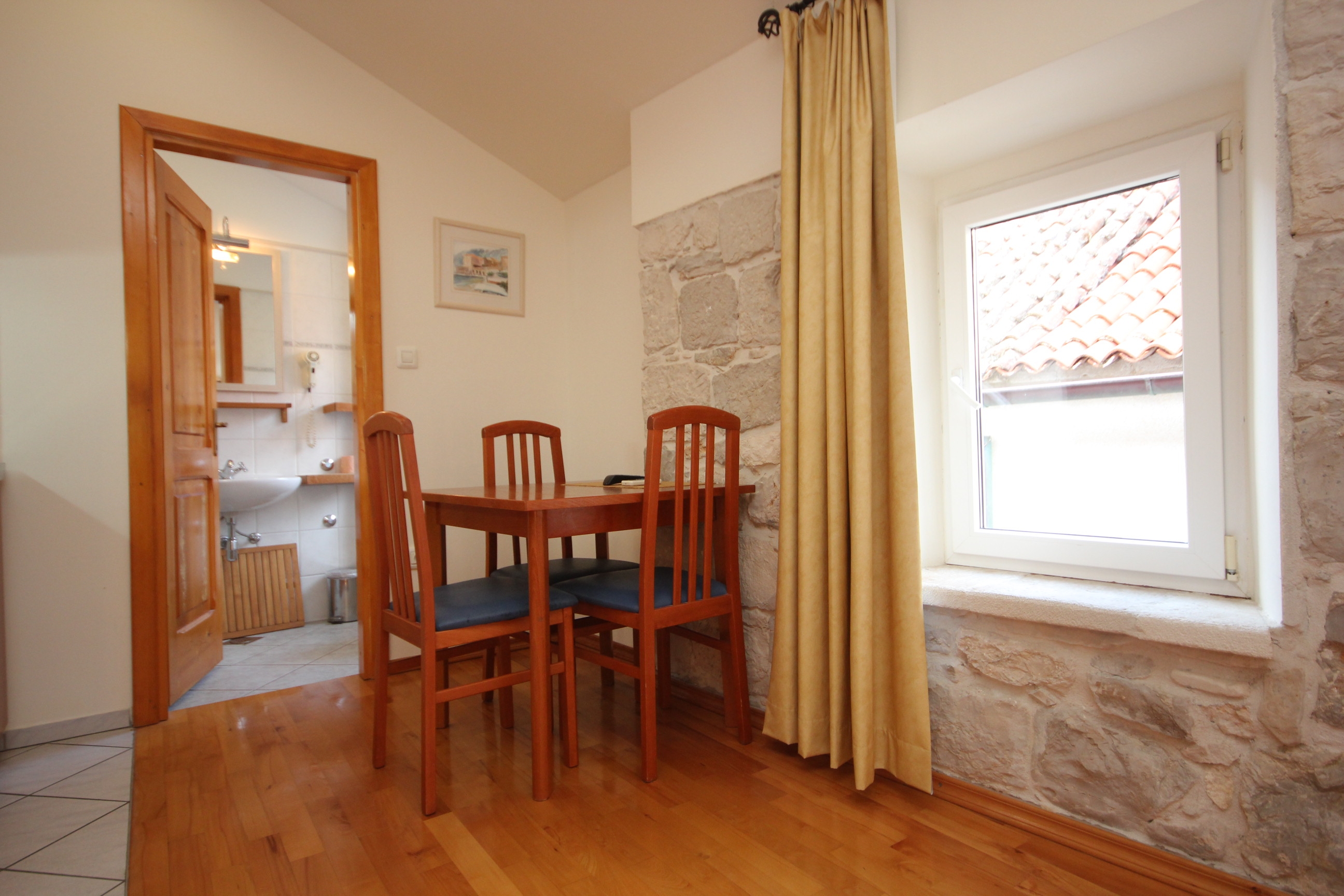 Studio flat near beach Komiža, Vis (AS-3035-e) Studio flat near beach Komiža, Vis (AS-3035-e)