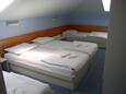 Bedroom 1 Veli Lošinj, Bedroom 1 in the room, dopusteni kucni ljubimci.