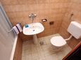 Ванная комната Drvenik Donja vala, Ванная комната в размещении типа apartment, WiFi.