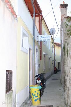 Property Veli Lošinj, Lošinj, Property 3041 - Rooms by the sea.