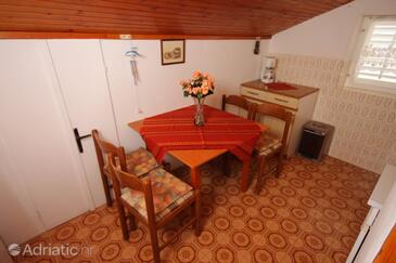 Dining room Mali Lošinj, Dining room in the apartment.