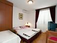 Hálószoba Baška Voda, Hálószoba szállásegység típusa studio-apartment, légkondicionálás elérhető és WiFi .