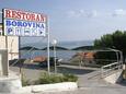 Parking lot Stanići, Omiš, Parking lot 3064 - Apartments near sea with pebble beach.