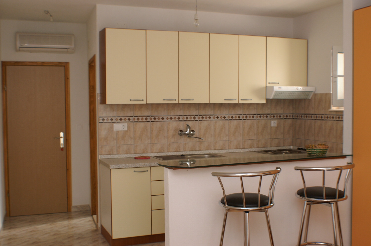 Studio flat with terrace and sea view Milna, Hvar (AS-3074-a)