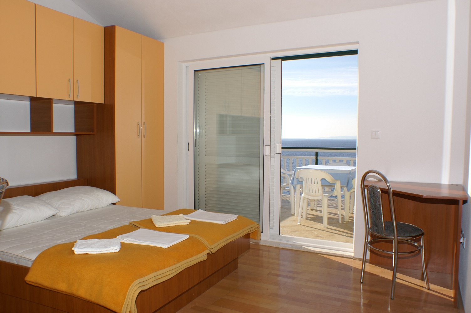 Studio flat with terrace and sea view Milna, Hvar  AS-e