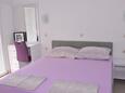 Ložnice Potočnica, Ložnice v ubytování typu studio-apartment, s klimatizací, domácí mazlíčci povoleni a WiFi.