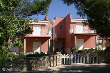 Property Šimuni, Pag, Property 3082 - Apartments near sea with pebble beach.