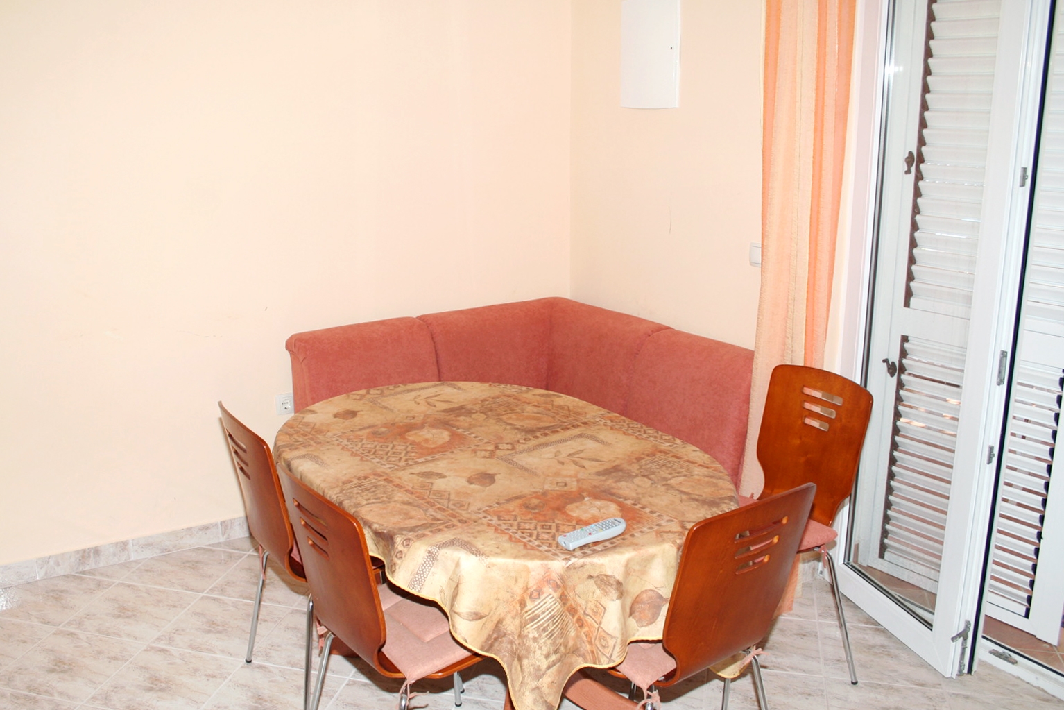 Two bedroom apartment near beach Stara Novalja, Pag (A-3086-a)