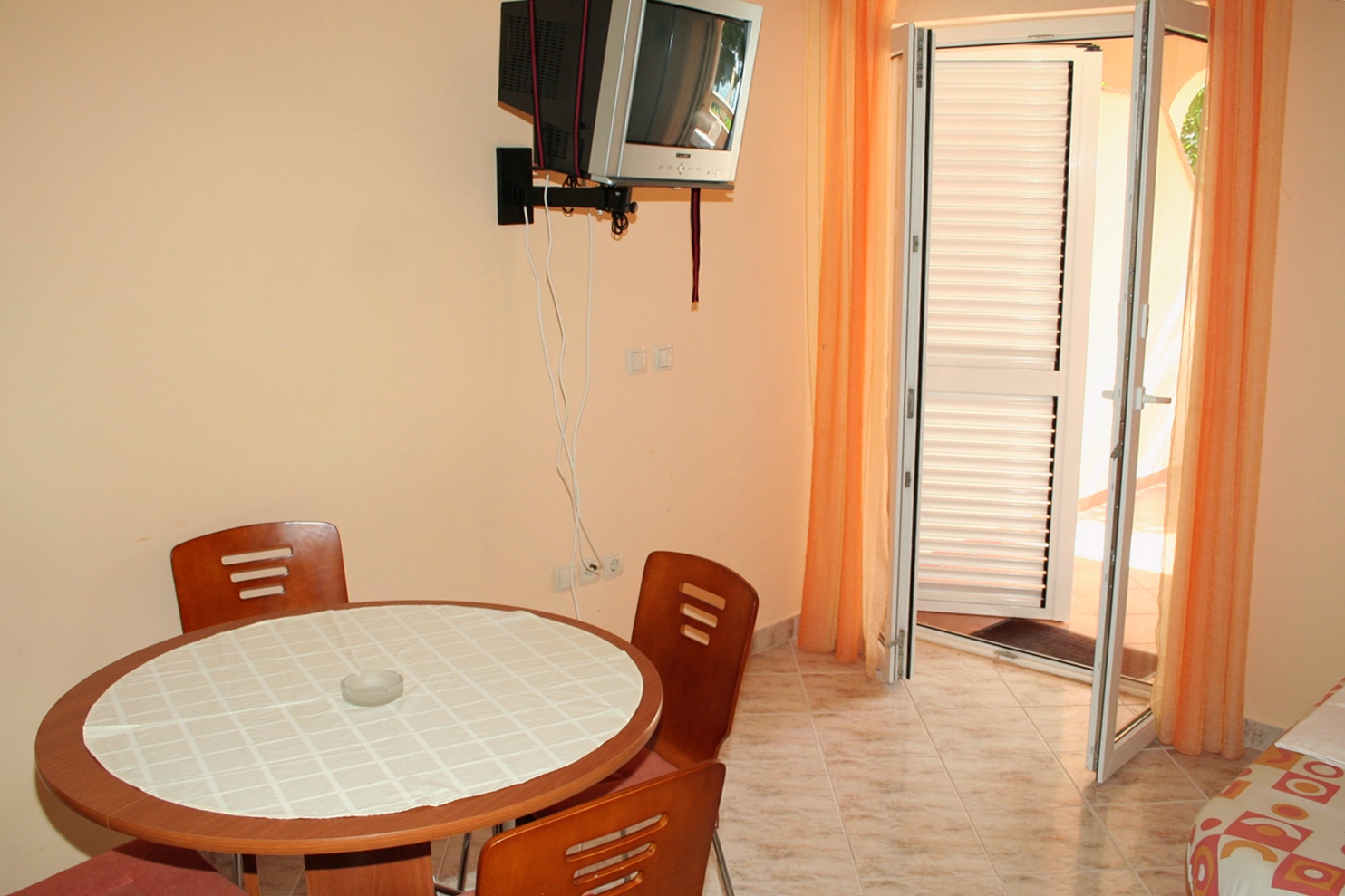 One bedroom apartment near beach Stara Novalja, Pag (A-3086-b) One bedroom apartment near beach Stara Novalja, Pag (A-3086-b)