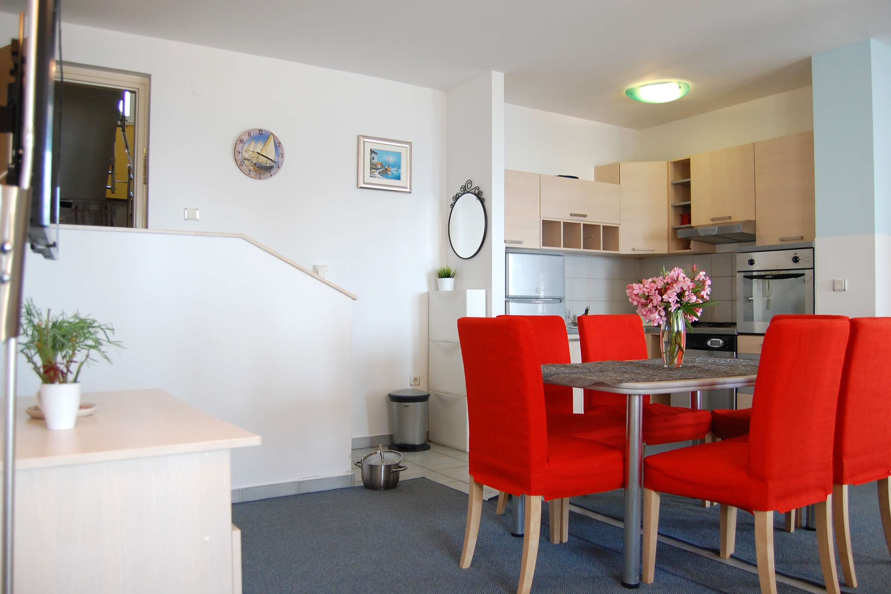 Two bedroom apartment with terrace and sea view Bilo, Primošten  A-g