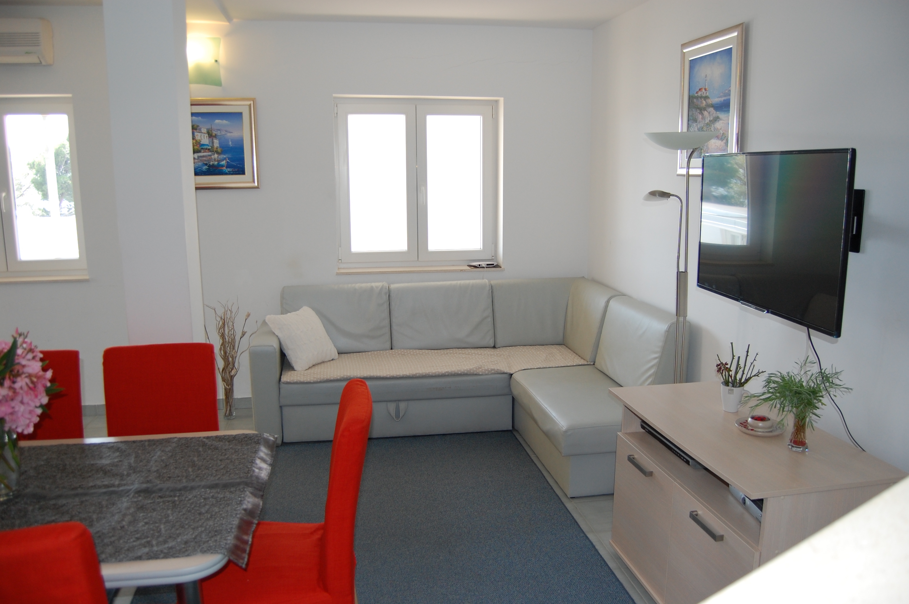 Two bedroom apartment with terrace and sea view Bilo, Primošten  A-g