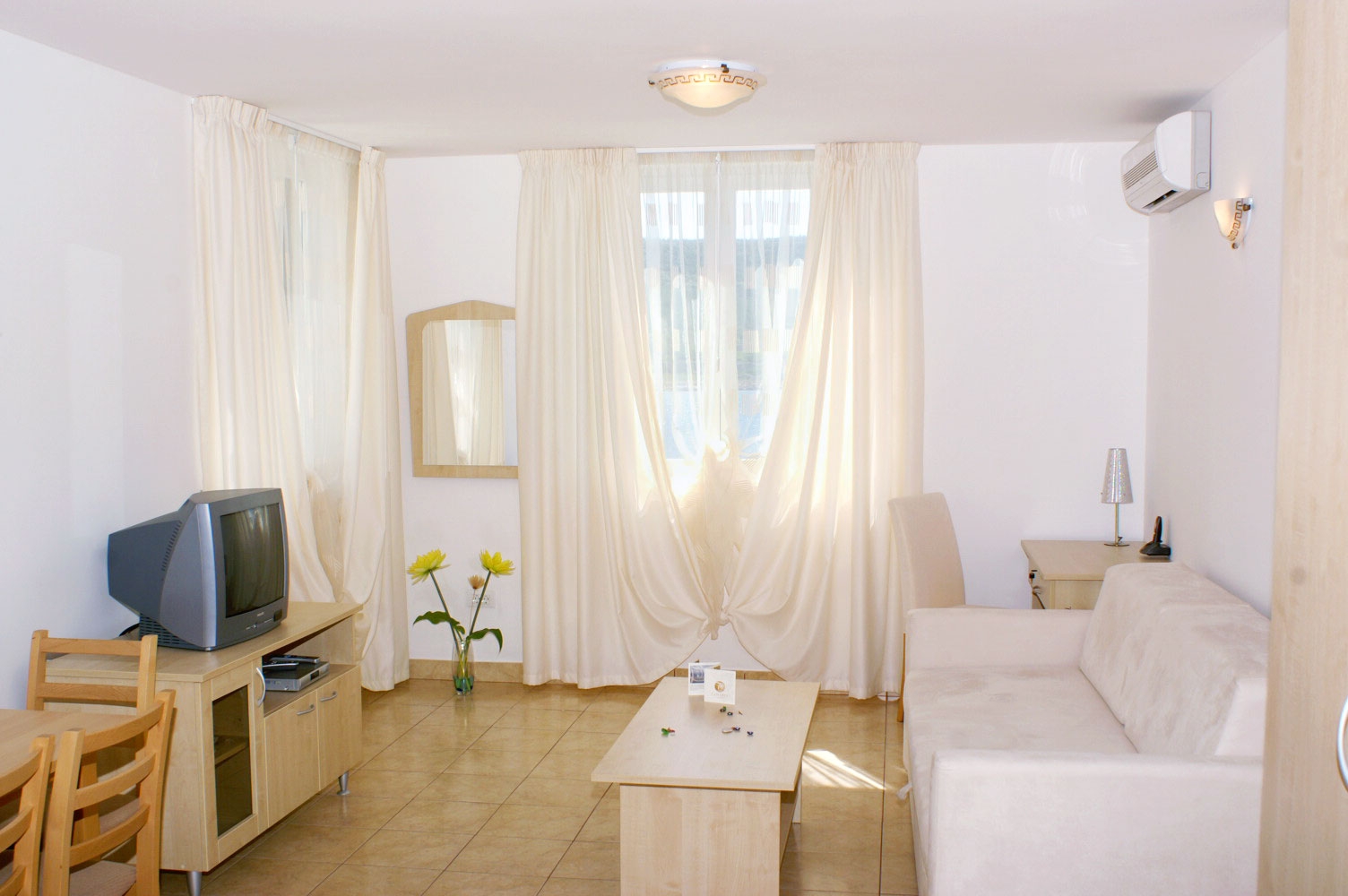 One bedroom apartment with air-conditioning Vinjerac, Zadar (A-3093-g) One bedroom apartment with air-conditioning Vinjerac, Zadar (A-3093-g)