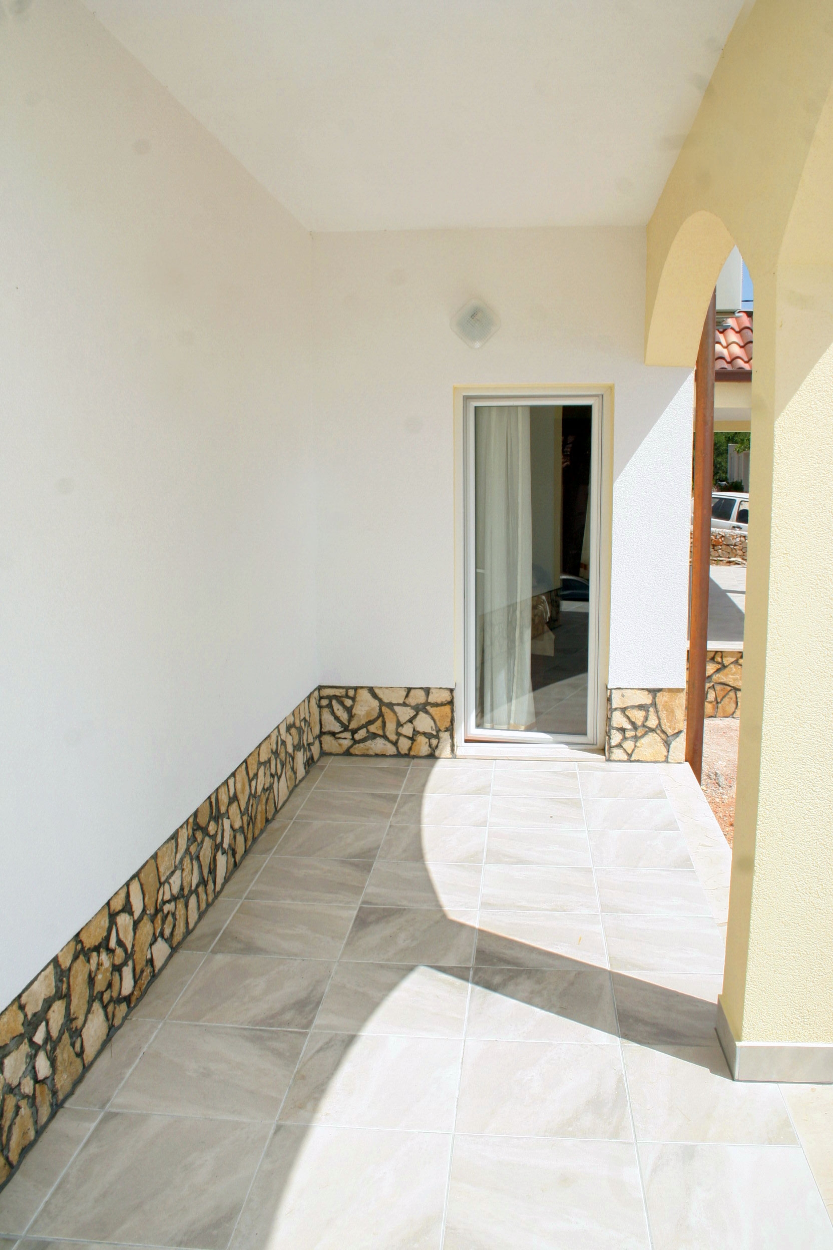Two bedroom apartment near beach Rogoznica  A-a
