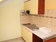 Rogoznica, Kitchen in the studio-apartment, (pet friendly) and WiFi.