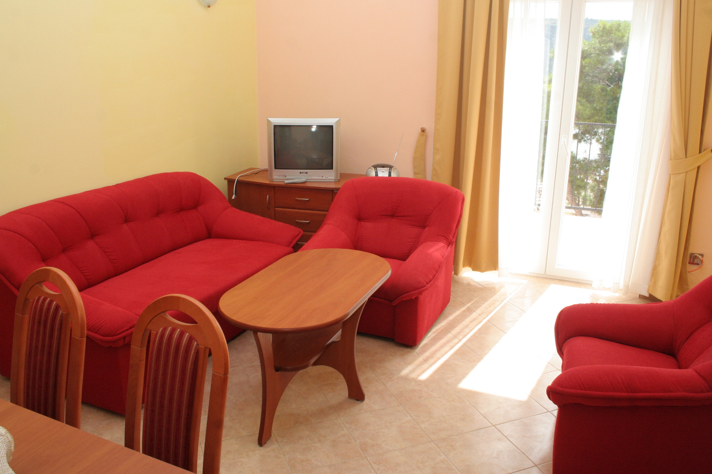 Two bedroom apartment near beach Rogoznica (A-3098-c) Two bedroom apartment near beach Rogoznica (A-3098-c)