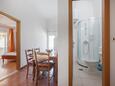 Ванная комната Igrane, Ванная комната в размещении типа apartment, WiFi.
