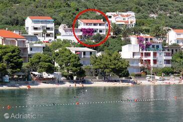 Igrane, Makarska, Szálláshely 310 - Apartmanok a tenger közelében kavicsos stranddal.