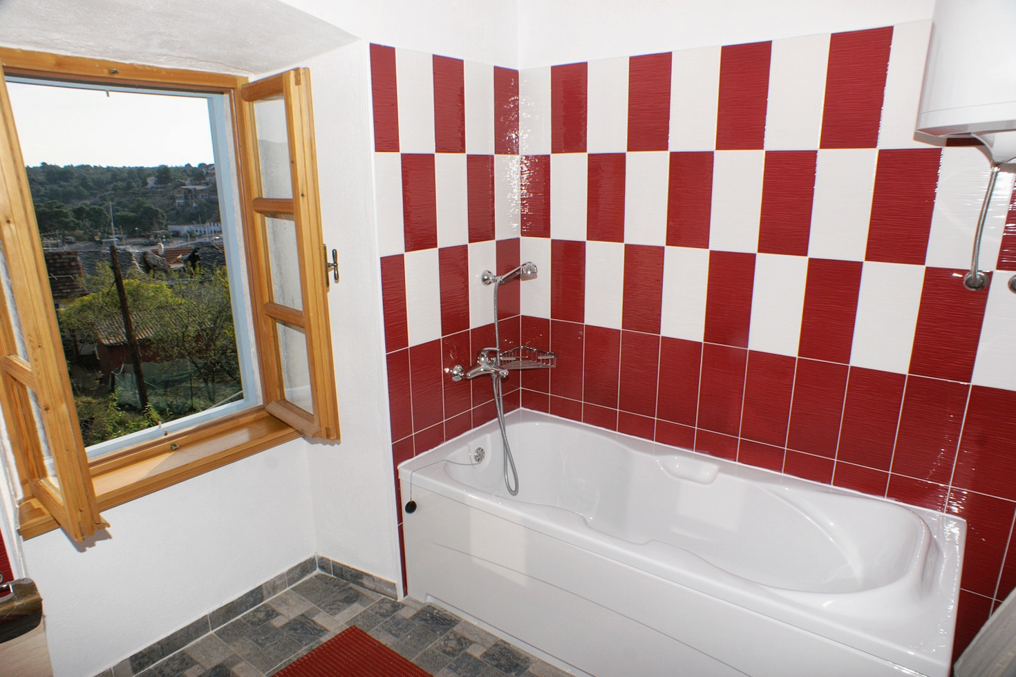 Three bedroom house with terrace and sea view Milna, Brač  K