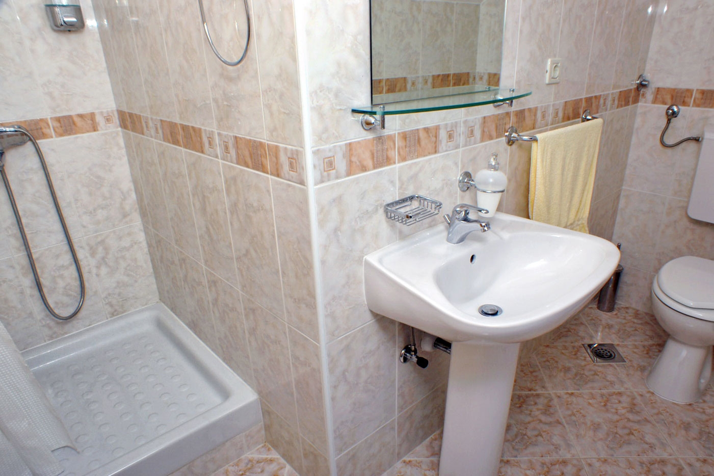 Three bedroom house with terrace and sea view Sumartin, Brač  K