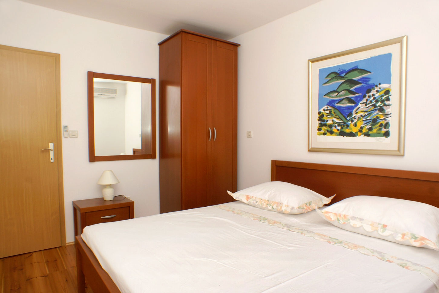 Three bedroom house with terrace and sea view Sumartin, Brač  K
