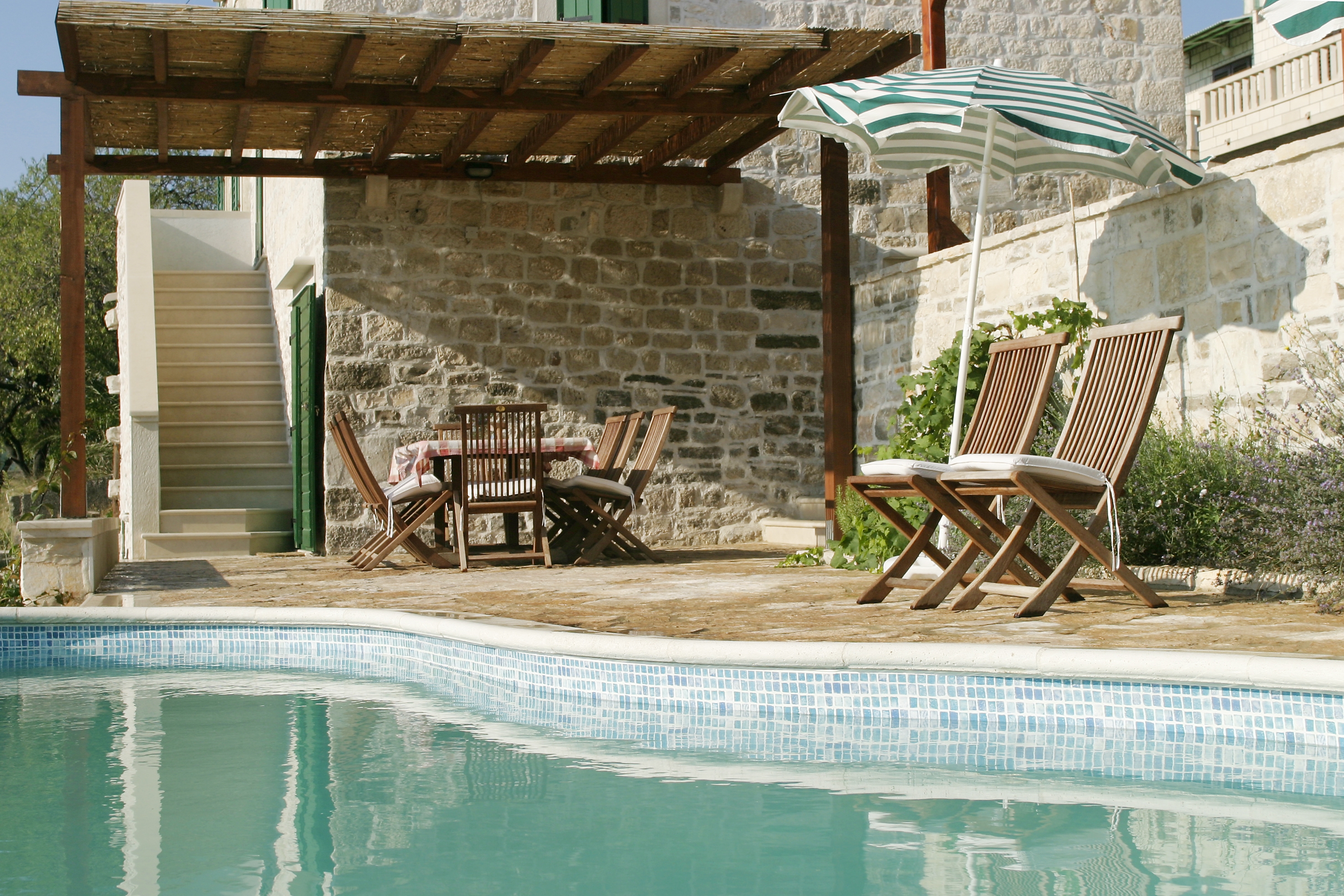 Three bedroom house with terrace and sea view Sumartin, Brač  K