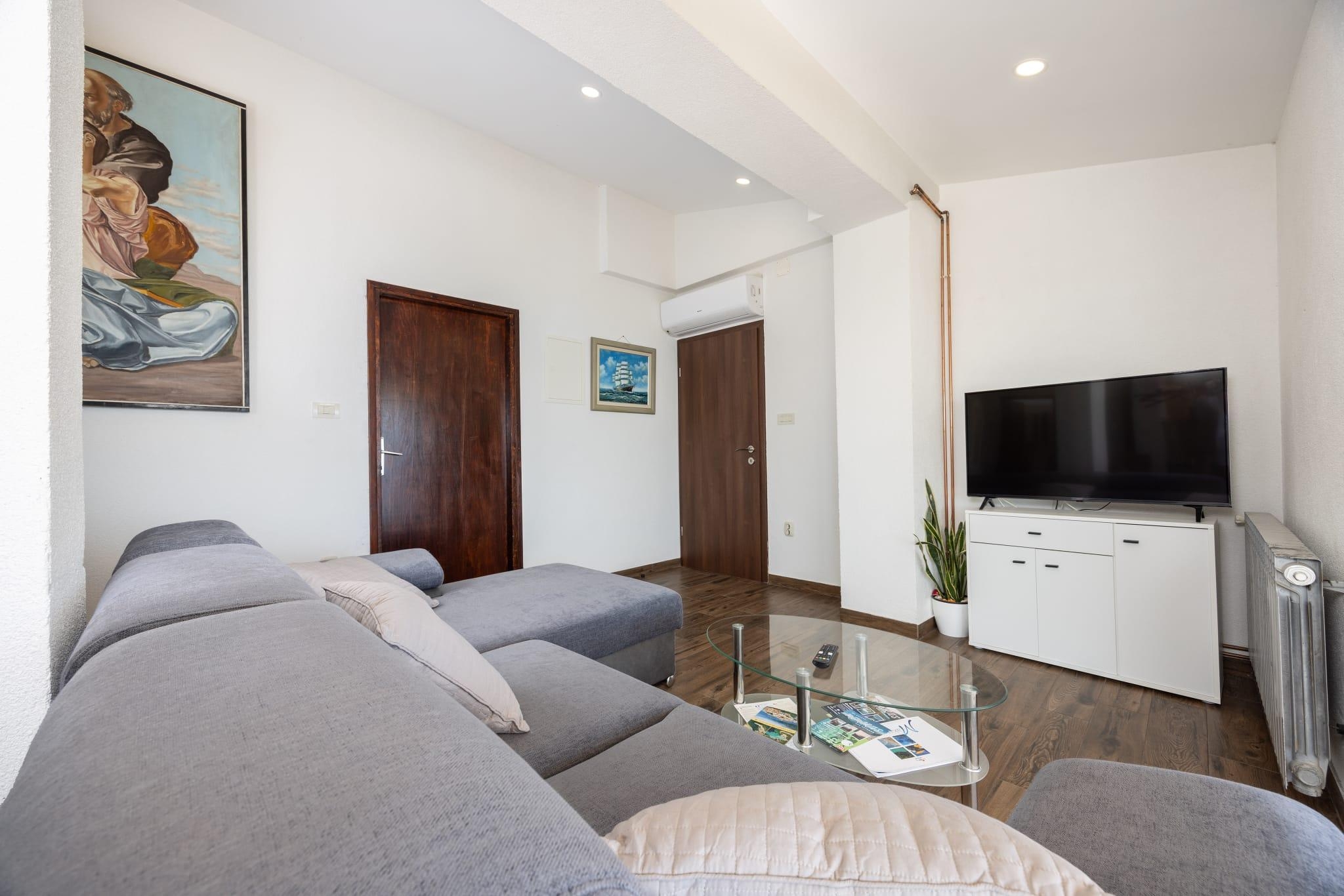 Top Makarska Igrane Top Makarska Igrane