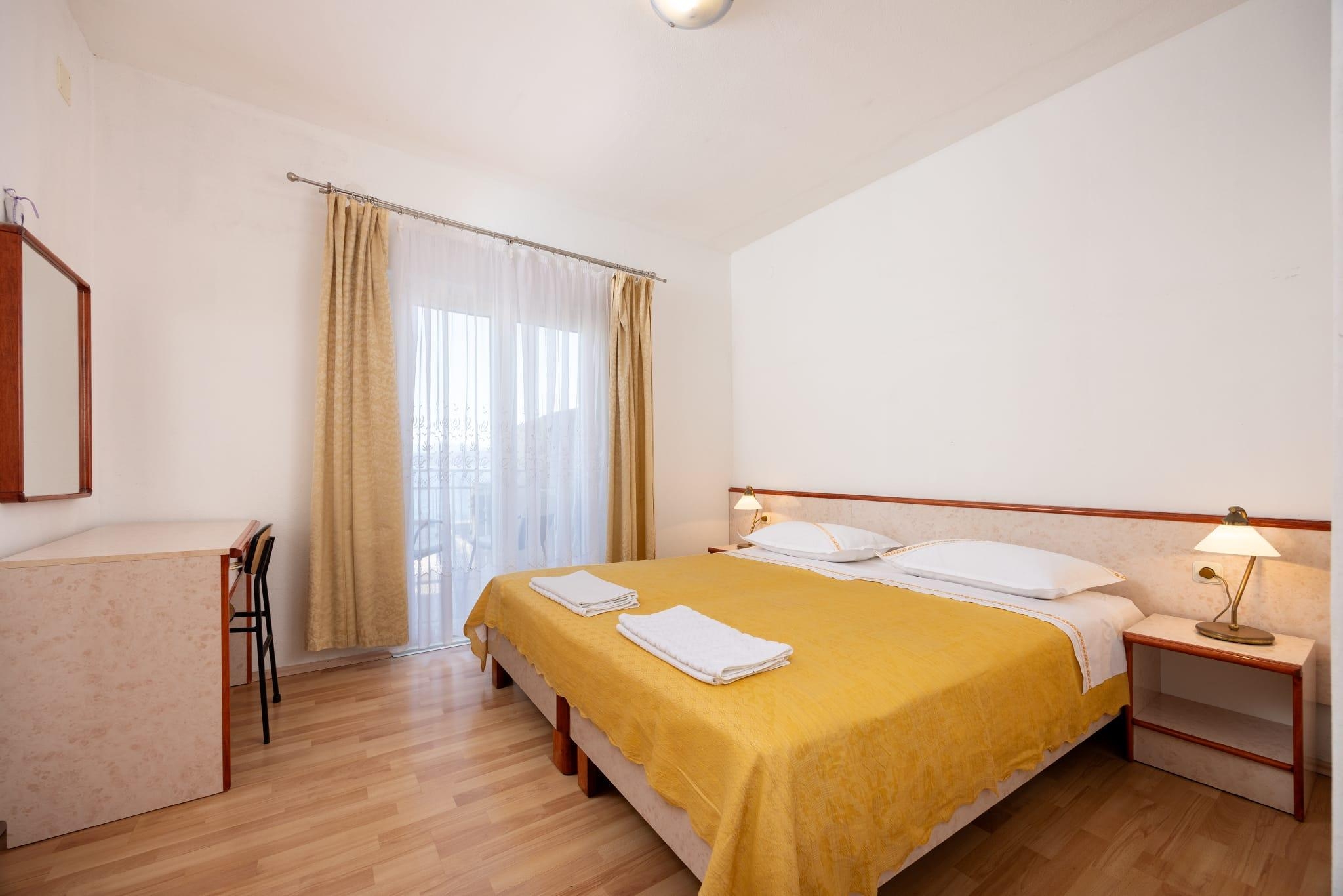 Top Makarska Igrane Top Makarska Igrane