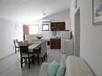 Podaca, Kitchen in the apartment, air condition available and WiFi.