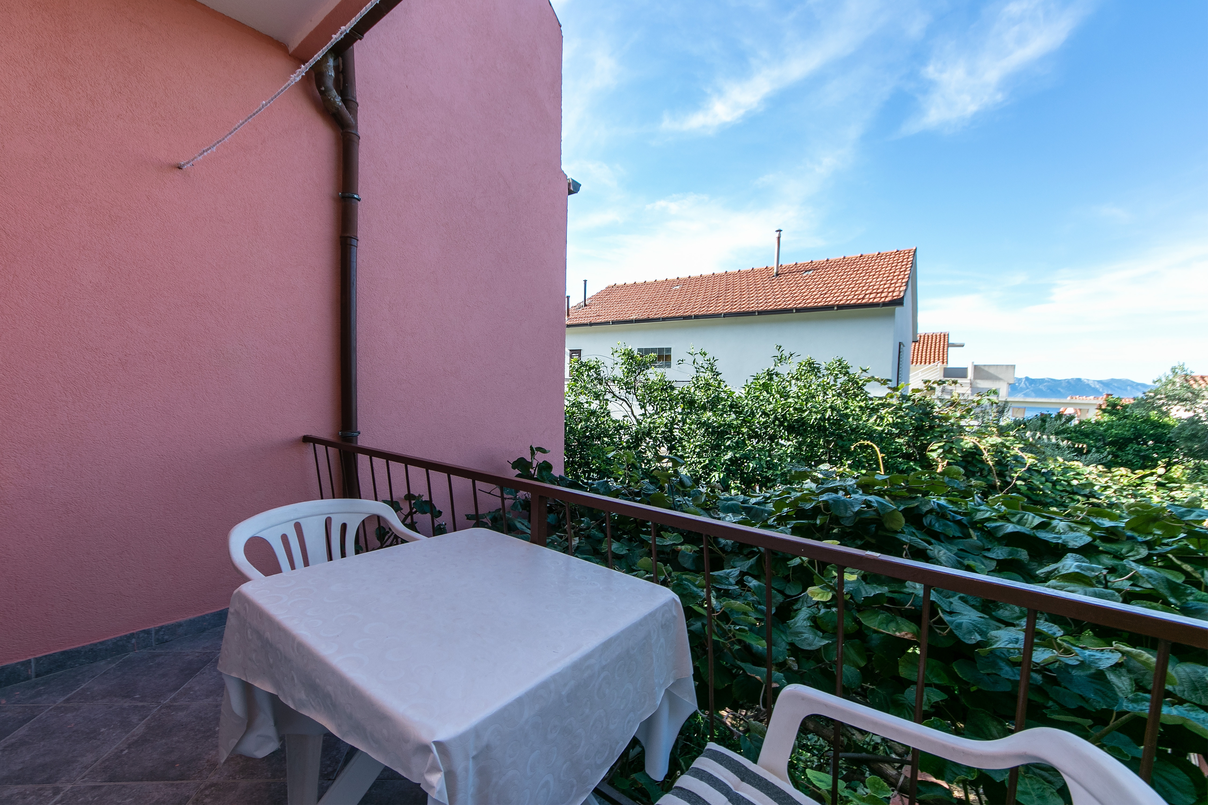Two bedroom apartment with balcony Podaca, Makarska  A-a