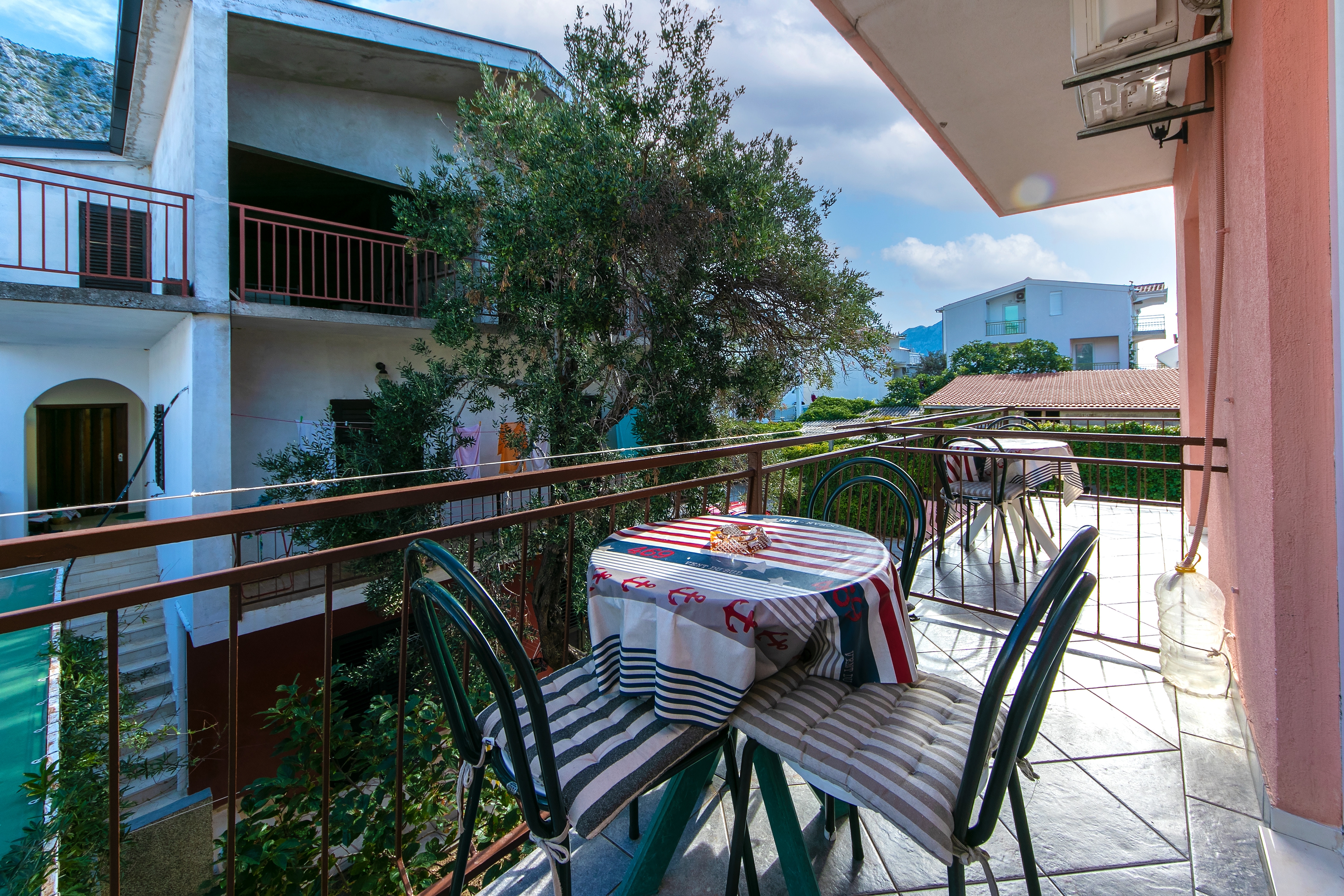 Two bedroom apartment with balcony Podaca, Makarska  A-a