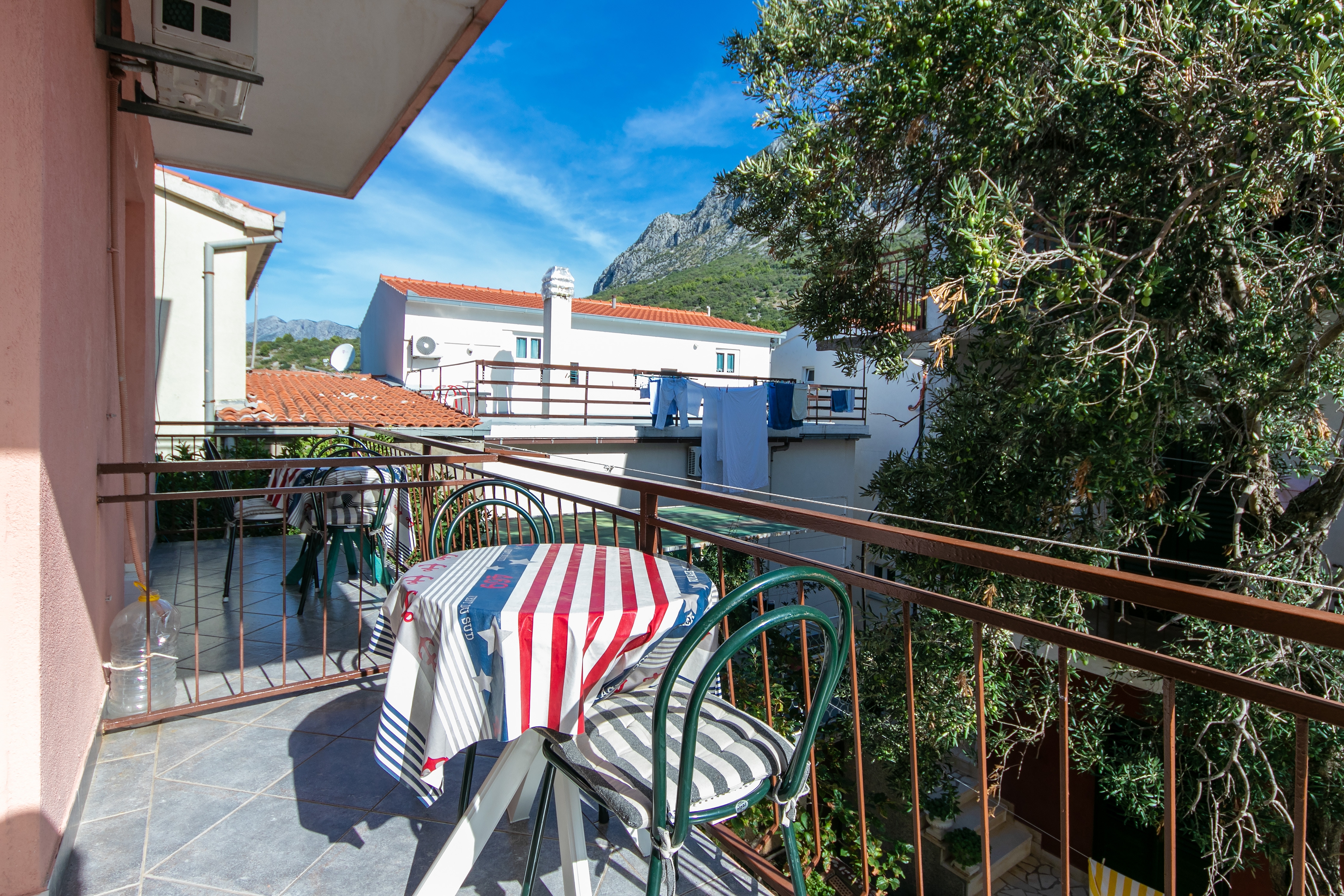 Two bedroom apartment with balcony Podaca, Makarska  A-a