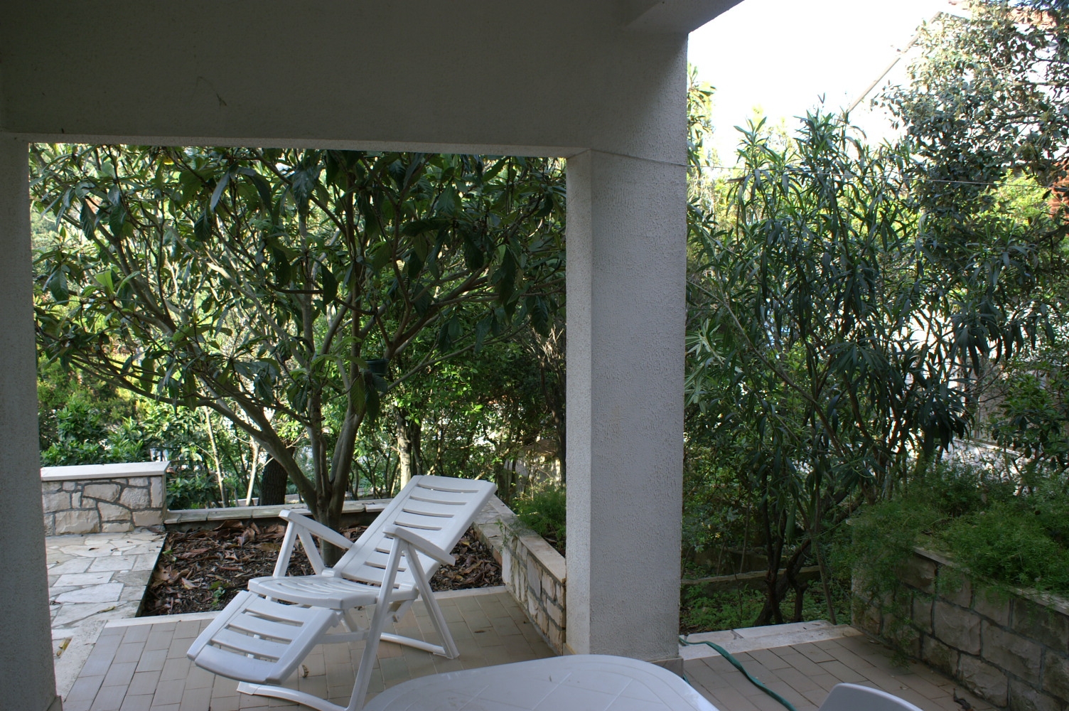 Three bedroom apartment with terrace Žrnovska Banja, Korčula (A-3154-a)