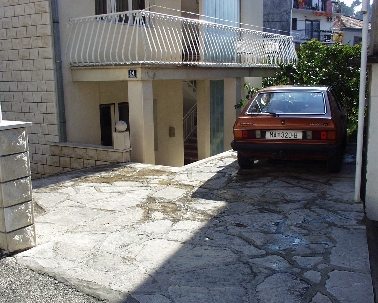 Two bedroom apartment with balcony and sea view Podgora, Makarska  A-c