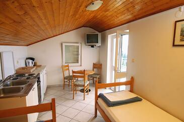 Dining room Mlini, Dining room in the apartment, dopusteni kucni ljubimci i WIFI.