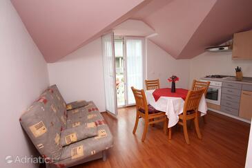 Slano, Salle à manger dans l’hébergement en type apartment, animaux acceptés et WiFi.