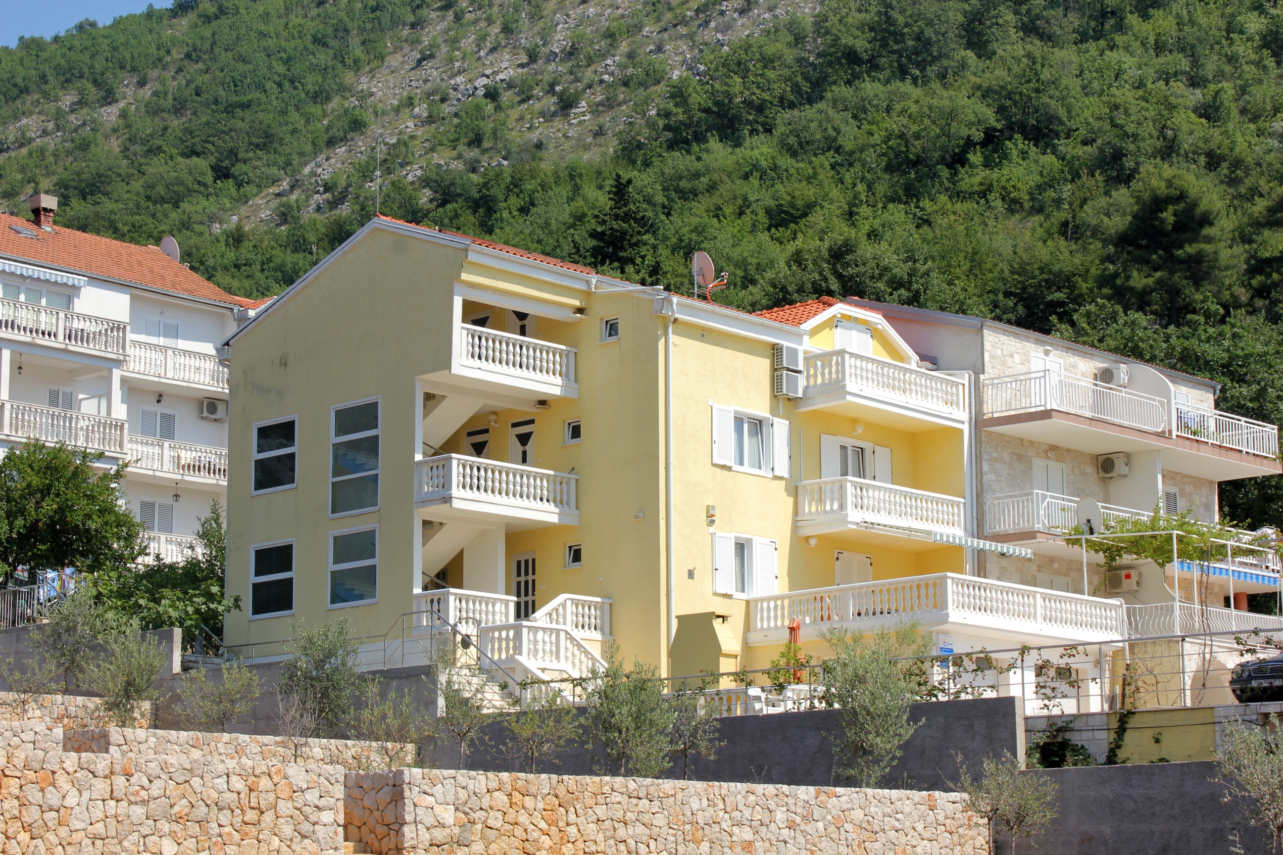 One bedroom apartment with balcony and sea view Slano, Dubrovnik (A-3183-b) One bedroom apartment with balcony and sea view Slano, Dubrovnik (A-3183-b)